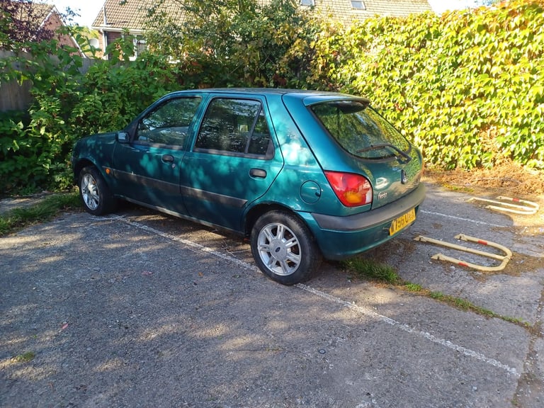 Ford, FIESTA, Hatchback, 2000, Manual, 1388 (cc), 5 doors
