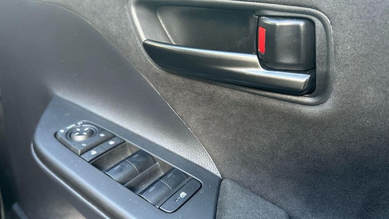 2025 Toyota C-HR 2.0 VVT 13.6kWh GR SPORT CVT Euro 6 (s/s) 5dr HATCHBACK Petrol/Electric Hybrid A...