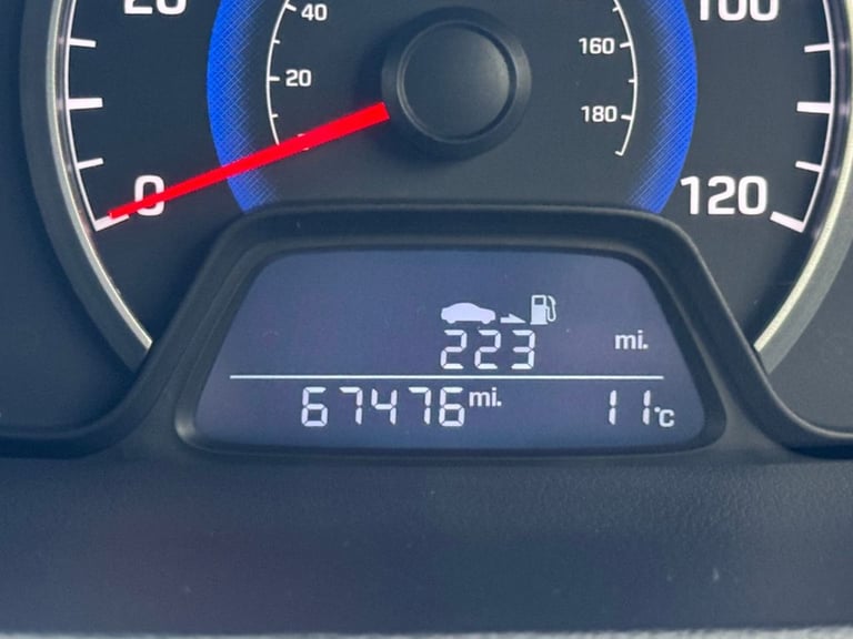 2014 Hyundai i10 1.0 SE 5dr HATCHBACK PETROL Manual