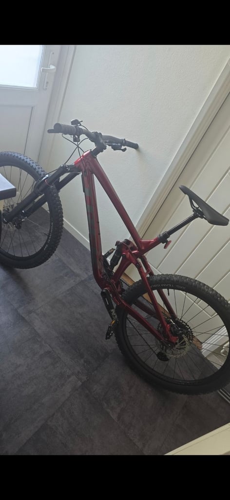 Trek Remedy 7 - Full Suspension Mountain Bike
