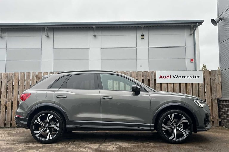 2025 Audi Q3 35 TDI Black Edition 5dr S Tronic [20 Alloy] ESTATE DIESEL Automatic