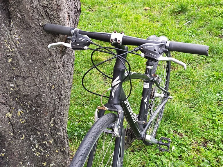 Specialized hybrid bike