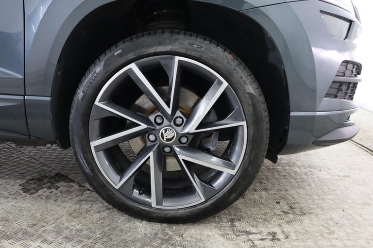 2019 Skoda Karoq 2.0 TDI Sport Line 4x4 5dr ESTATE DIESEL Manual