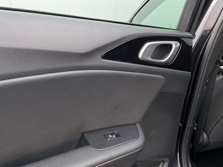 2023 Kia Pro Ceed 1.5 T-GDi GT-Line Shooting Brake 5dr Petrol Manual Euro 6 (s/s) (158 bhp) ESTAT...