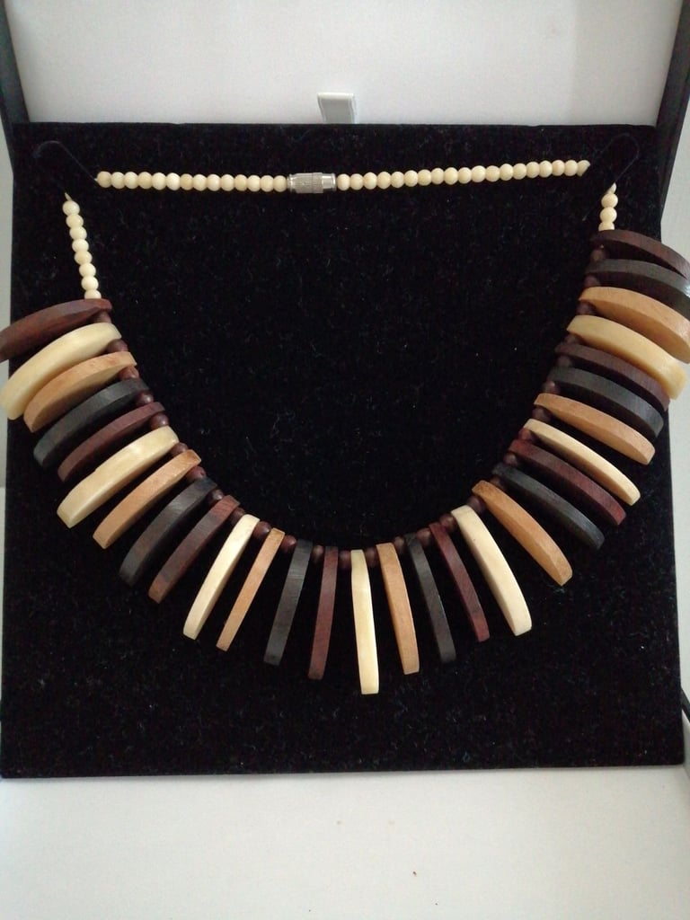 image for Retro Wooden Collar Necklace