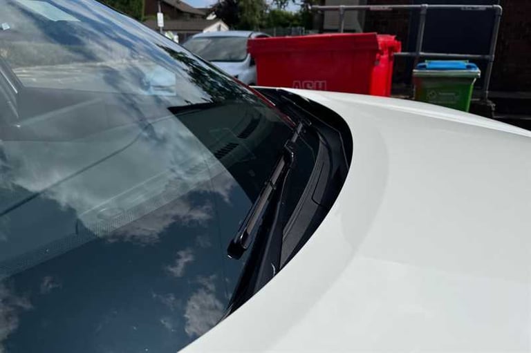 2025 Nissan Juke 1.0 DIG-T N-CONNECTA 5DR Hatchback Petrol Manual