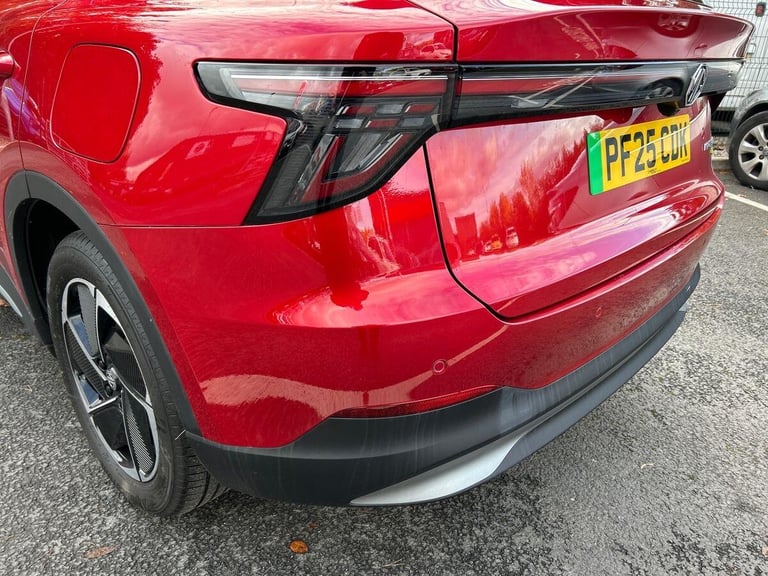 2025 MG MG S5 64kWh Trophy Long Range SUV 5dr Electric Auto (231 ps) SUV ELECTRIC Automatic