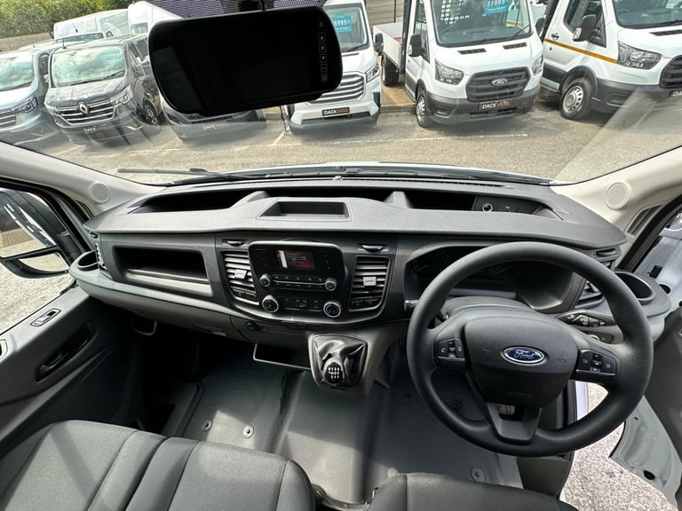 75 Reg, Ford Transit L4 130-Ps,FWD,Traffic Management Dropside, Tow Bar, Air-Con