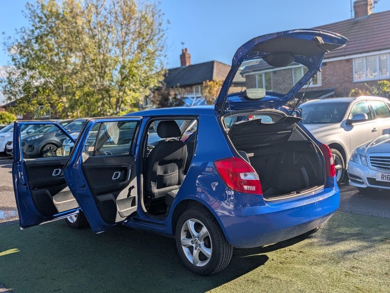 2009 Skoda Fabia 1.2 HTP 12V 2 5dr HATCHBACK Petrol Manual