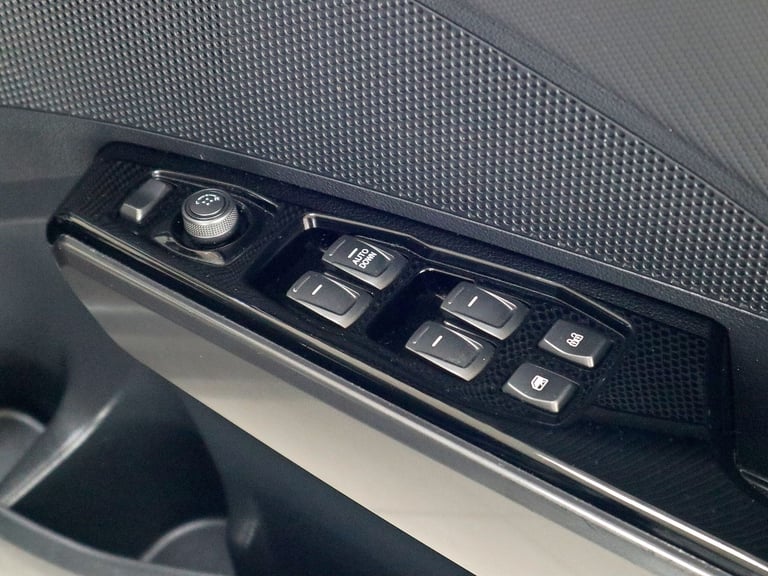 2020 Ssangyong Tivoli 1.2 Ventura 5DR Hatch Petrol Hatch Petrol Manual