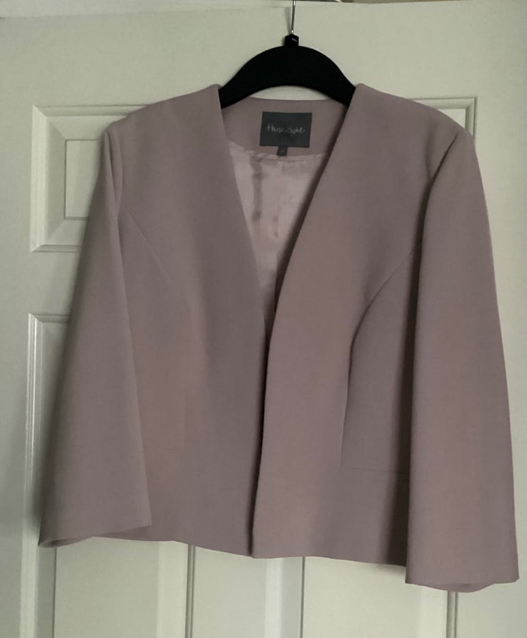 Phase Eight women’s dress suit