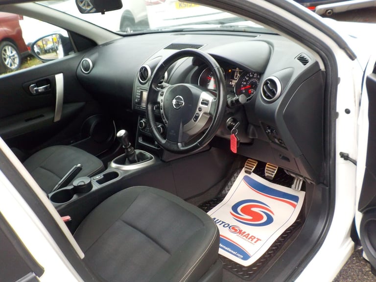 2012 Nissan Qashqai 1.5 dCi n-tec+ 2WD Euro 5 5dr HATCHBACK Diesel Manual