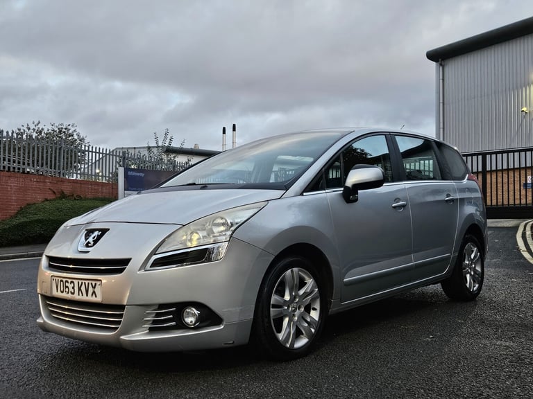 2013 Peugeot 5008 1.6 HDi 115 Active 5dr MPV Diesel Manual