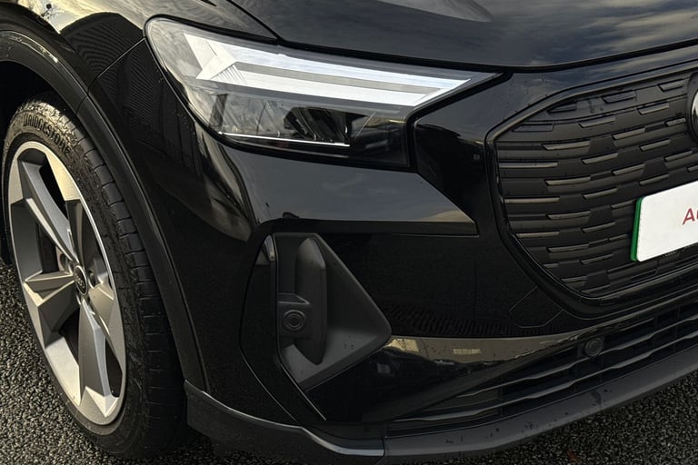 2024 Audi Q4 e-tron Q4 Sportback Black Edition 45 e-tron  210,00 kW SUV Automatic