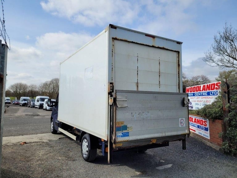 2015 ON 15 PLATE RENAULT MASTER LI35 BUSINESS DCI 125BHP 2300CC BOX VAN TAILLIFT