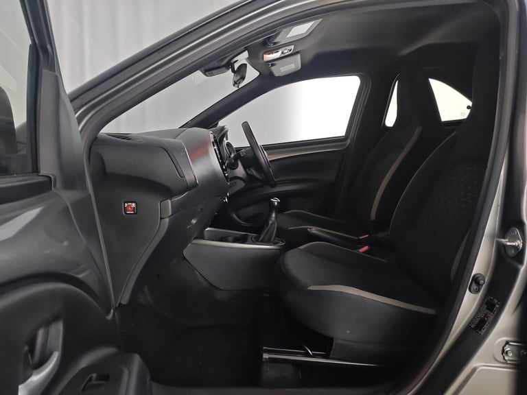 2022 Toyota Aygo X 1.0 VVT-i Edge Euro 6 (s/s) 5dr HATCHBACK Petrol Manual