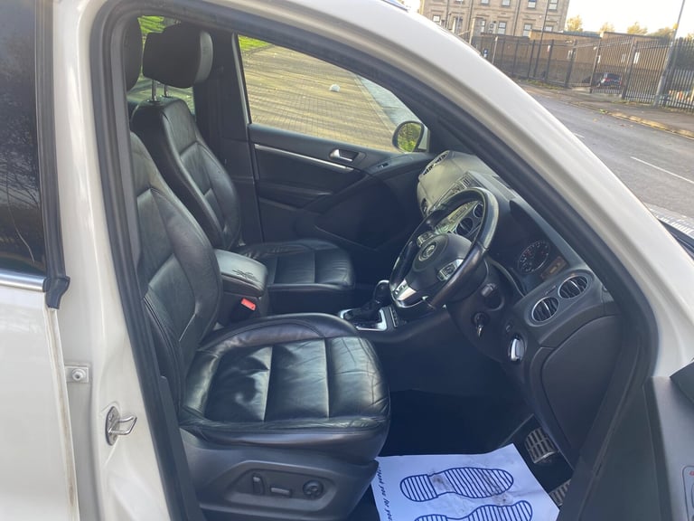 2013 Volkswagen Tiguan 2.0 TDi BlueMotion Tech R-Line 177 5dr DSG ESTATE Diesel Automatic