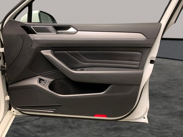 2021 Volkswagen Passat 1.4 TSI 13kWh GTE Estate 5dr Petrol Plug-in Hybrid DSG Euro 6 (s/s) (218 p...