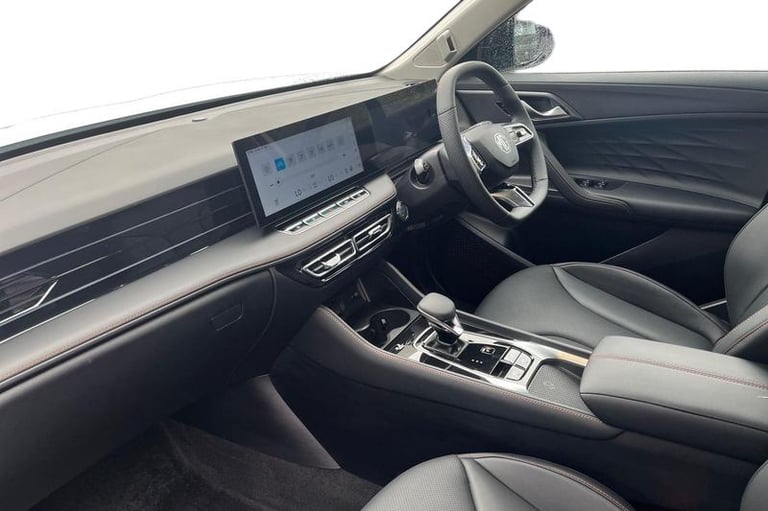 2025 MG MG HS 1.5 T-GDI Hybrid+ Trophy 5dr Auto Automatic Hatchback Hybrid Automatic