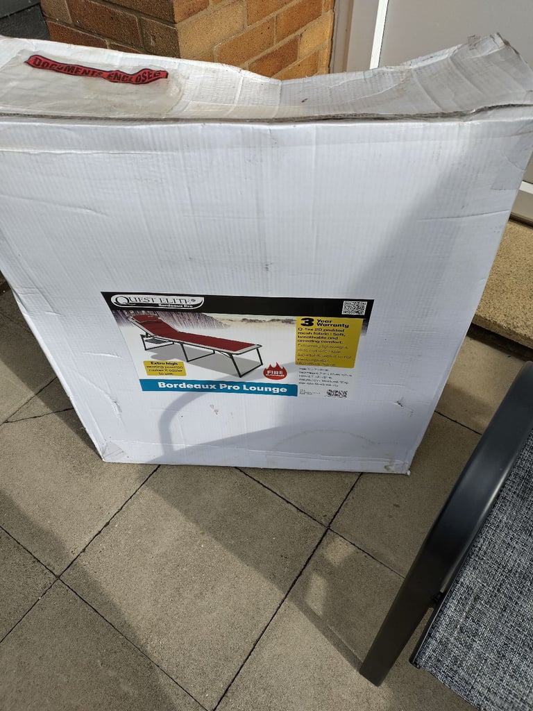 Reduced Quest elite Sun lounger new boxed 