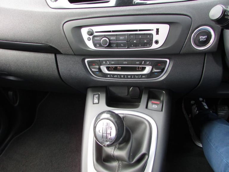 Renault Scenic 1.5 dCi Dynamique TomTom Energy 5dr [Start Stop] Diesel