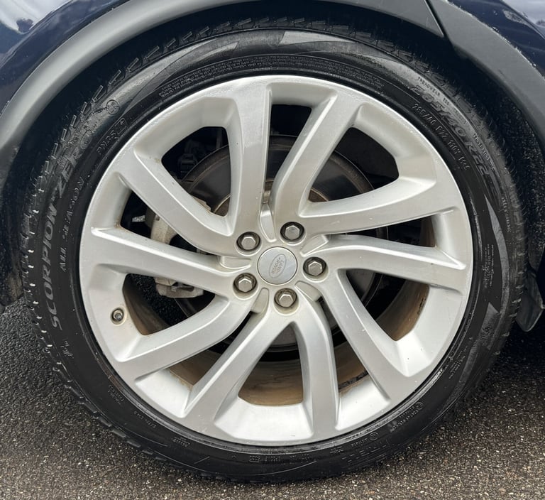 LAND ROVER DISCOVERY 3.0 SD V6 Anniversary Edition SUV 5dr Diesel Auto 4WD Euro 