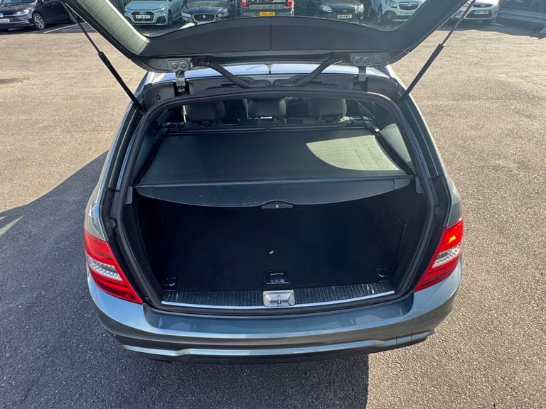 2012 Mercedes-Benz C-Class C180 BlueEFFICIENCY Sport 5dr Auto ESTATE Petrol Automatic