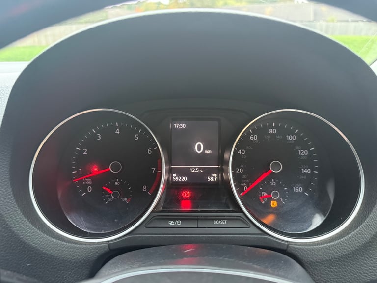 Volkswagen, POLO, Hatchback, 2016, Manual, 1197 (cc), 5 doors