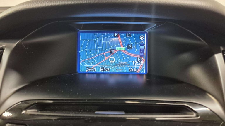 2014 Ford Focus 1.0 EcoBoost Titanium Navigator 5dr Hatchback Petrol Manual
