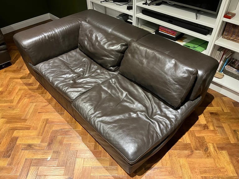 Sofa - Two seat Brown Italian leather