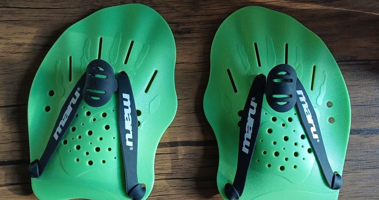 image for Swimming hand paddles