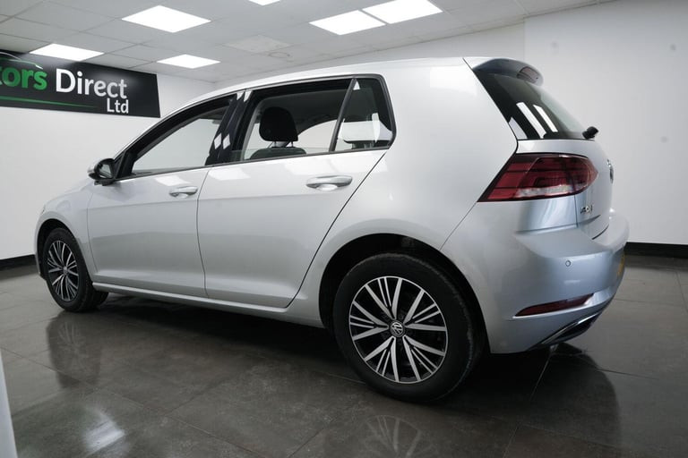 2018 Volkswagen Golf 1.6 TDI SE [Nav] 5dr HATCHBACK DIESEL Manual