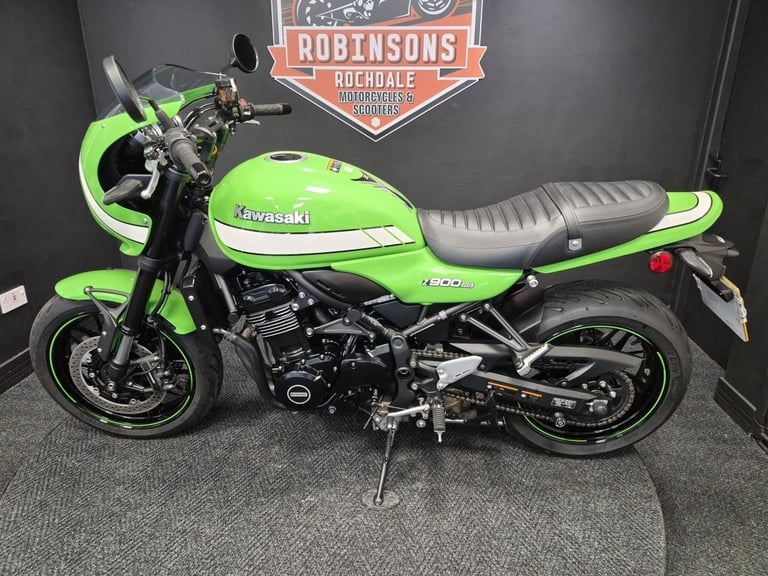 Kawasaki Z900 RS cafe 2514 miles nice extras
