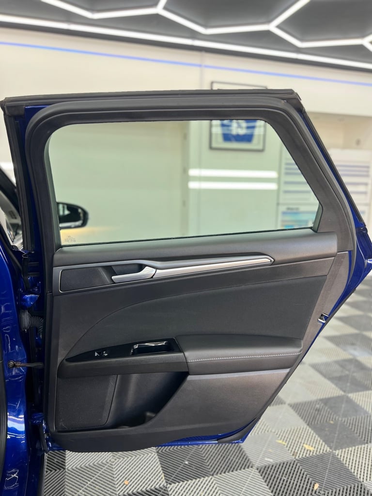 2015 Ford Mondeo 2.0 TDCi Titanium Euro 6 (s/s) 5dr ESTATE Diesel Manual