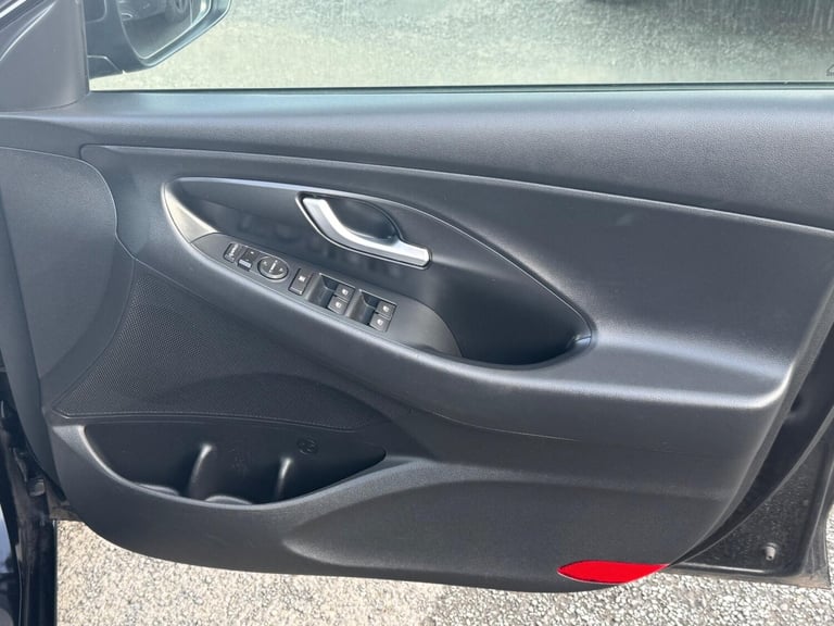 2018 Hyundai i30 1.0 T-GDi Blue Drive SE Nav Euro 6 (s/s) 5dr HATCHBACK Petrol Manual