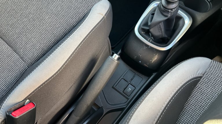 2019 Toyota Yaris 1.5 VVT-i Y20 5dr [Bi-tone] HATCHBACK PETROL Manual