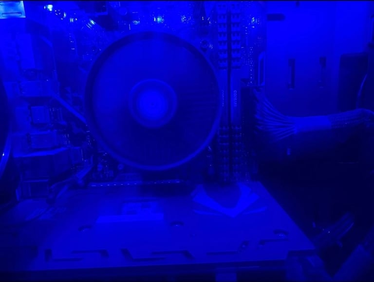 Custom Built Gaming PC - Pre Owned