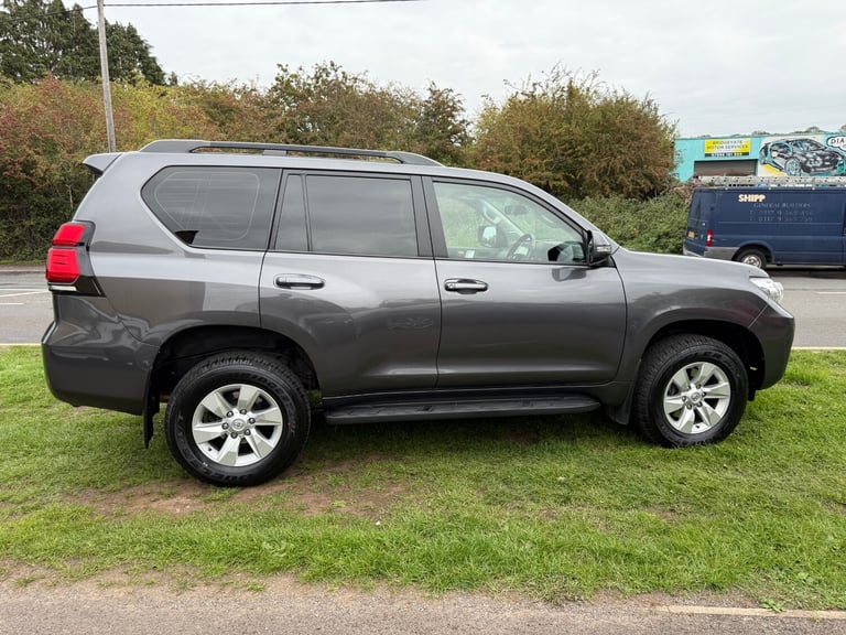 2021 Toyota Land Cruiser 2.8D 204 Active Commercial Auto REAR SEAT CONVERSION 1 OWNER PLUS VAT PA...