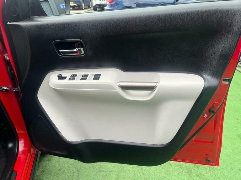 Suzuki Ignis 1.2 Dualjet MHEV SZ5 Hatchback 5dr Petrol Hybrid Manual ALLGRIP Eur