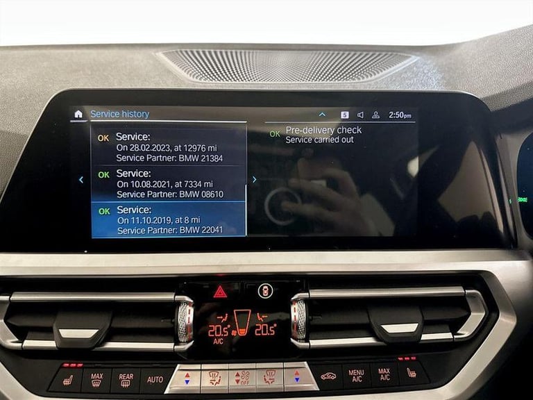 2019 BMW 3 Series 2.0 330e 12kWh SE Pro Auto Euro 6 (s/s) 4dr Automatic Saloon Hybrid Automatic