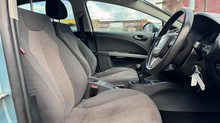 2010 SEAT Leon 2.0 TDI SE Euro 4 5dr HATCHBACK Diesel Manual