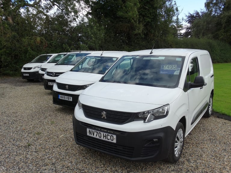2021 Ford Transit Custom 2.0 EcoBlue 105ps Low Roof Leader Van new wet belt fitted PANEL VAN Dies...