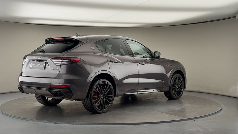 2021 Maserati Levante 3.8 V8 Trofeo SUV 5dr Petrol ZF 4WD Euro 6 (s/s) (580 ps) SUV Petrol Automatic