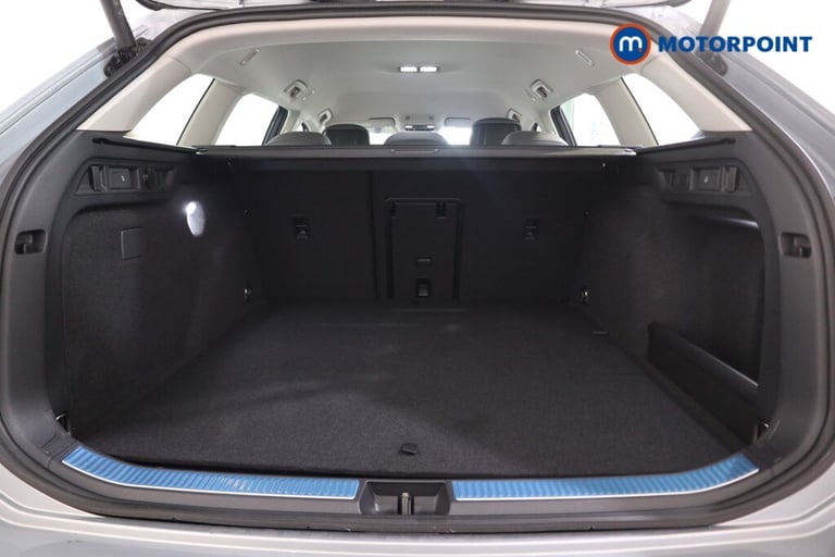 2025 Volkswagen Passat 1.5 TSI eHybrid Life 5dr DSG Estate Hybrid Automatic