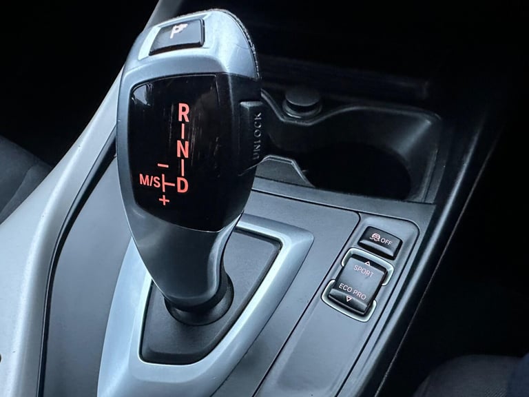 2014 BMW 1 Series 2.0 120d BluePerformance SE Auto Euro 6 (s/s) 5dr HATCHBACK Diesel Automatic