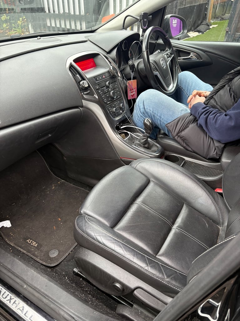 Vauxhall Astra elite