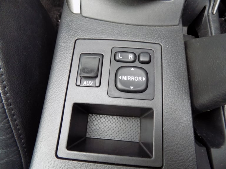 2011 Toyota RAV4 2.2 D-4D XT-R 5dr ESTATE Diesel Manual