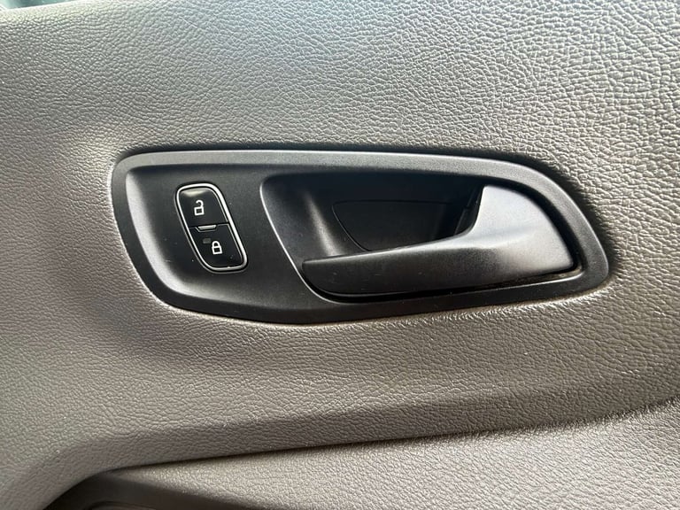 2019 Ford Transit 2.0 Transit 350 Leader EcoBlue Chassis Cab Diesel Manual