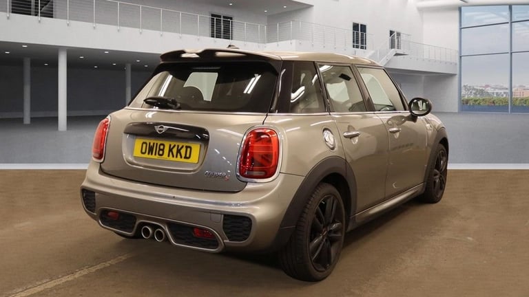 2018 MINI Hatch 2.0 Cooper S Hatchback 5dr Petrol Steptronic Euro 6 (s/s) (192 ps) Hatchback Petr...