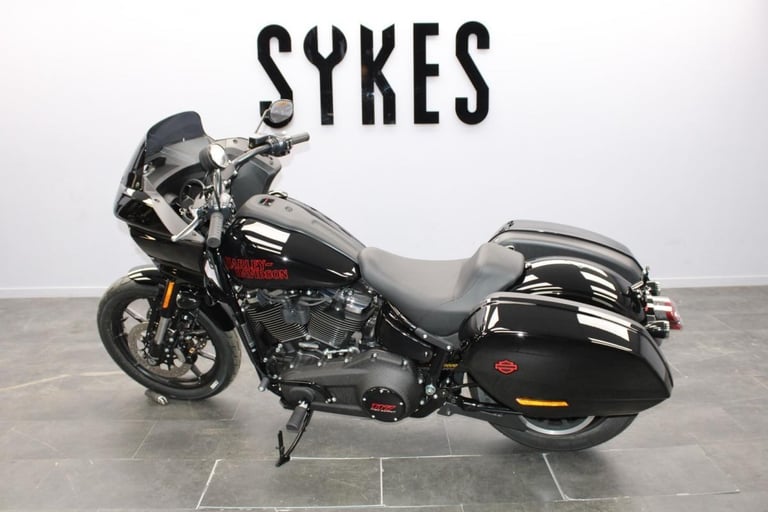 2025 Harley-Davidson FXLRST Softail Low Rider ST in Vivid Black 